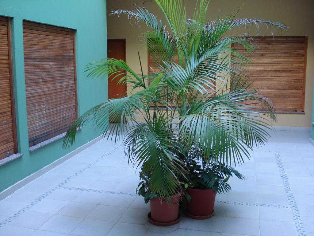Hotel Alcazar บัวโนสไอเรส ภายนอก รูปภาพ